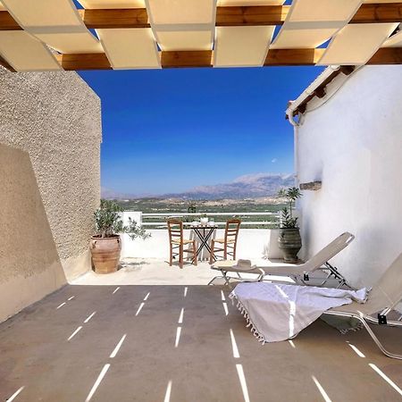 Serenity View - Traditional Village Apartment Kouses Esterno foto