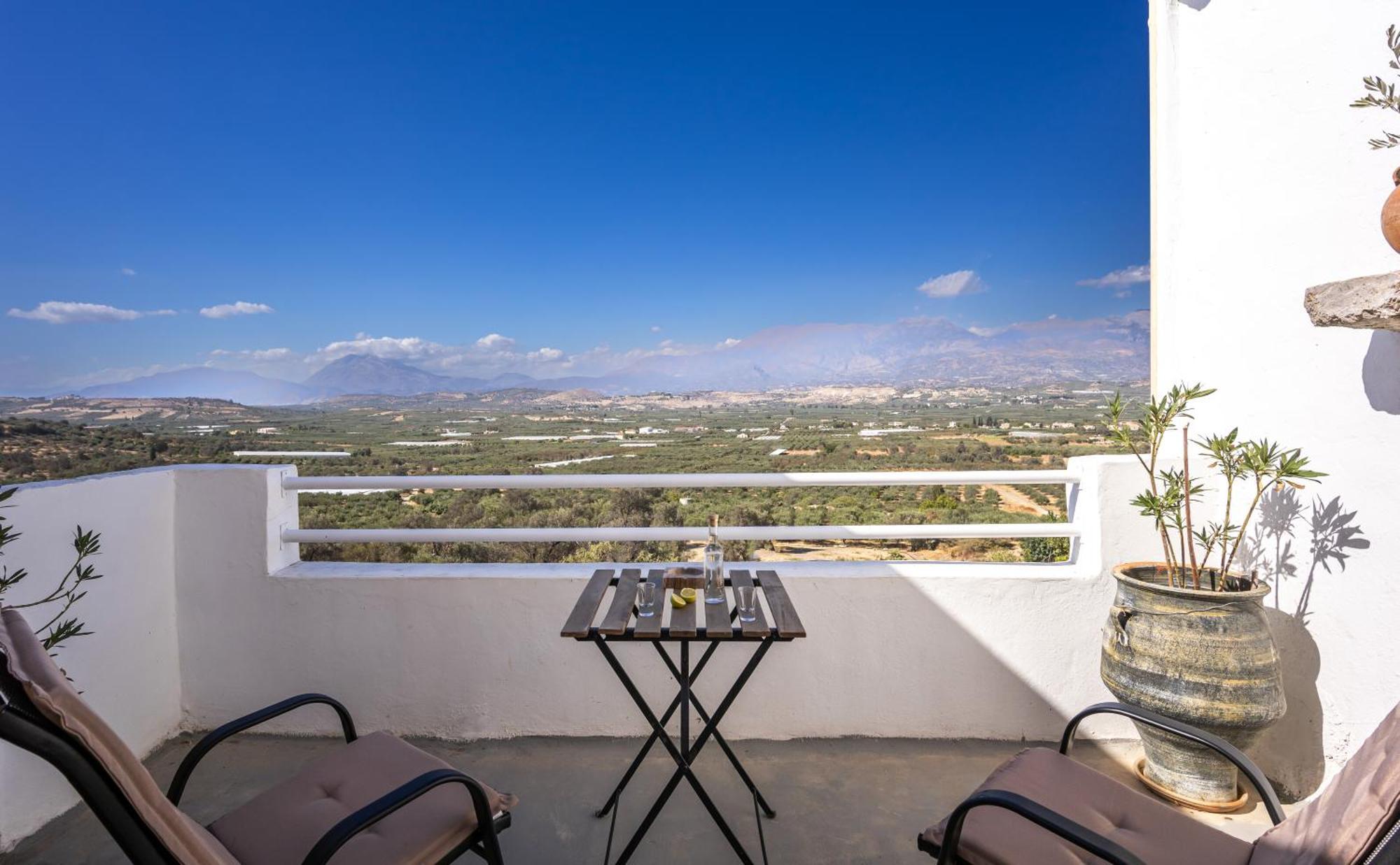 Serenity View - Traditional Village Apartment Kouses Esterno foto