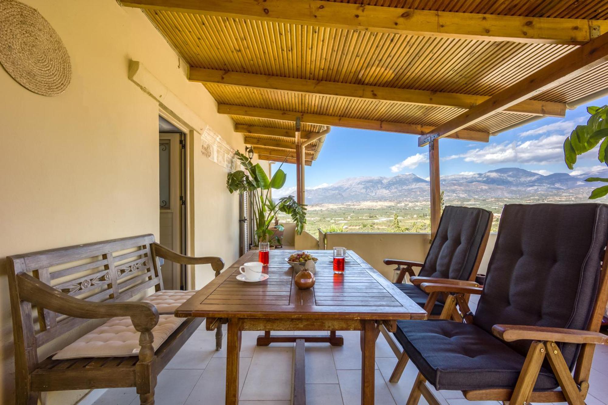 Serenity View - Traditional Village Apartment Kouses Esterno foto